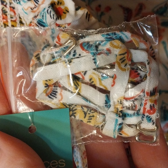 Maurices Top Size M - Picture 3 of 6